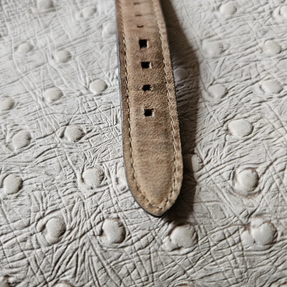 Shinola Gold Case with Brown Leather Strap Watch - Picture 10 of 12